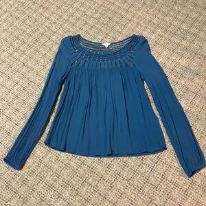 Aeropostale Teal Blue Long Sleeve Crochet Boho Peasant Blouse * Size Small